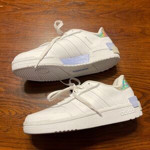 Adidas Cloudfoam white shoes. Women’s size 7.5 new